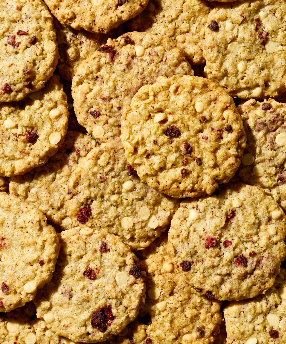 Thin & Crisp Oat Cookies, White Chocolate Raspberry